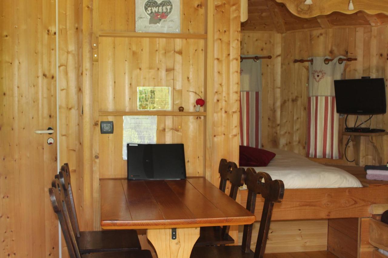 Domaine De Syam - Gites, Chambres D'Hotes & Cabanes ภายนอก รูปภาพ